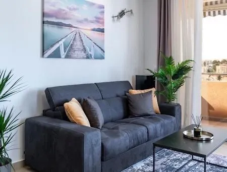 Goldensky New Appartement